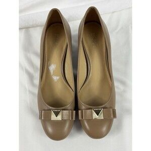 Michael Kors Heels Nude Tan 8.5 M Round Toe Block Heel Pumps Bow